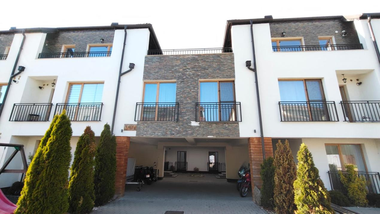 Apartament  de vanzare cu 4 camere Arhitectilor