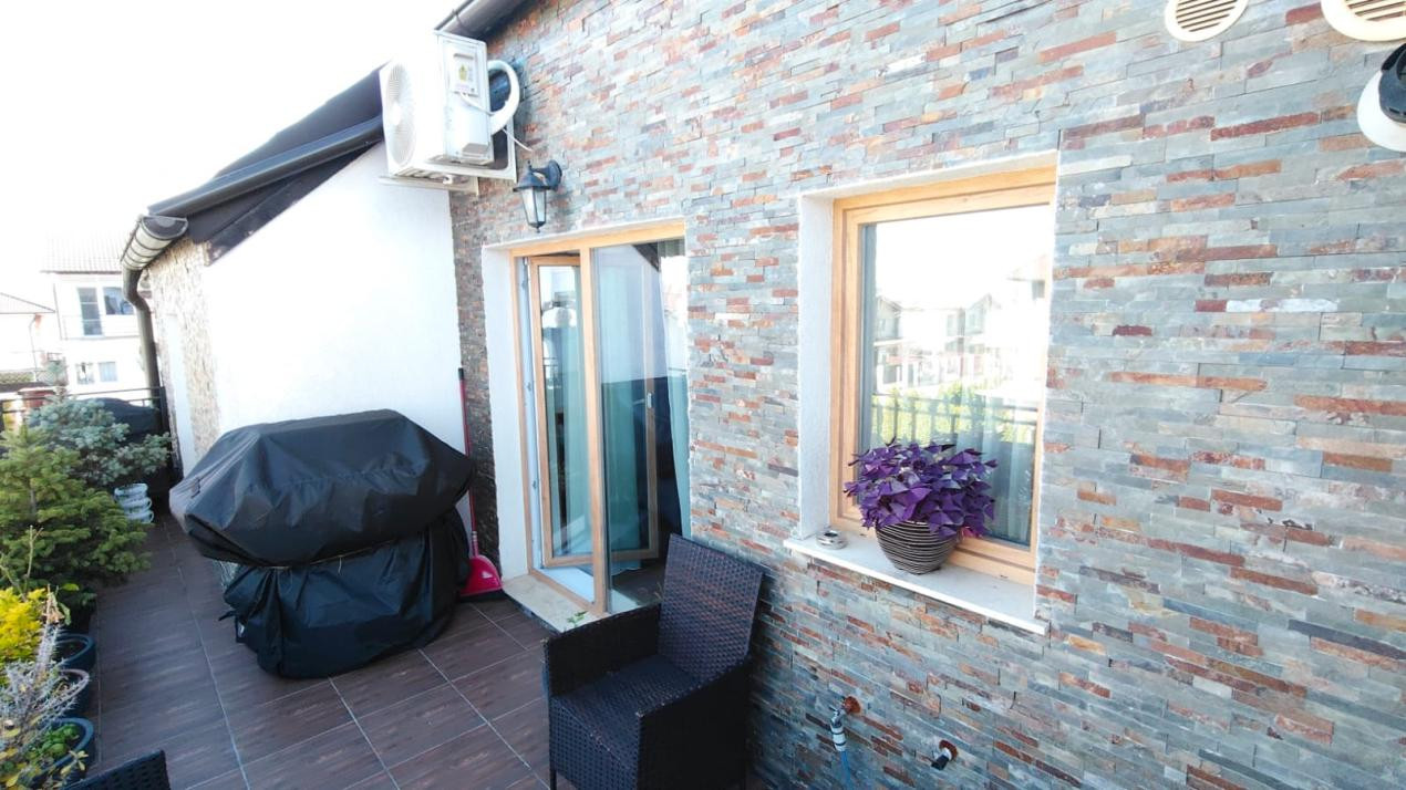 Apartament  de vanzare cu 4 camere Arhitectilor