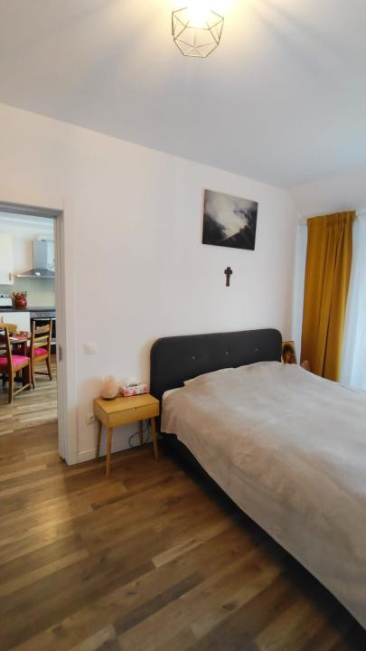 Apartament  de vanzare cu 4 camere Arhitectilor