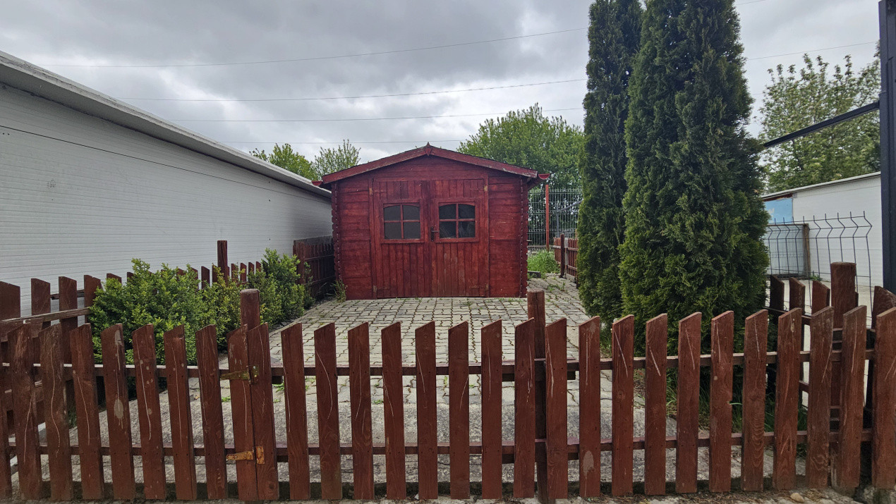 Apartament 3 camere cu gradină privata, foisor din lemn Turnisor, str. Ogorului