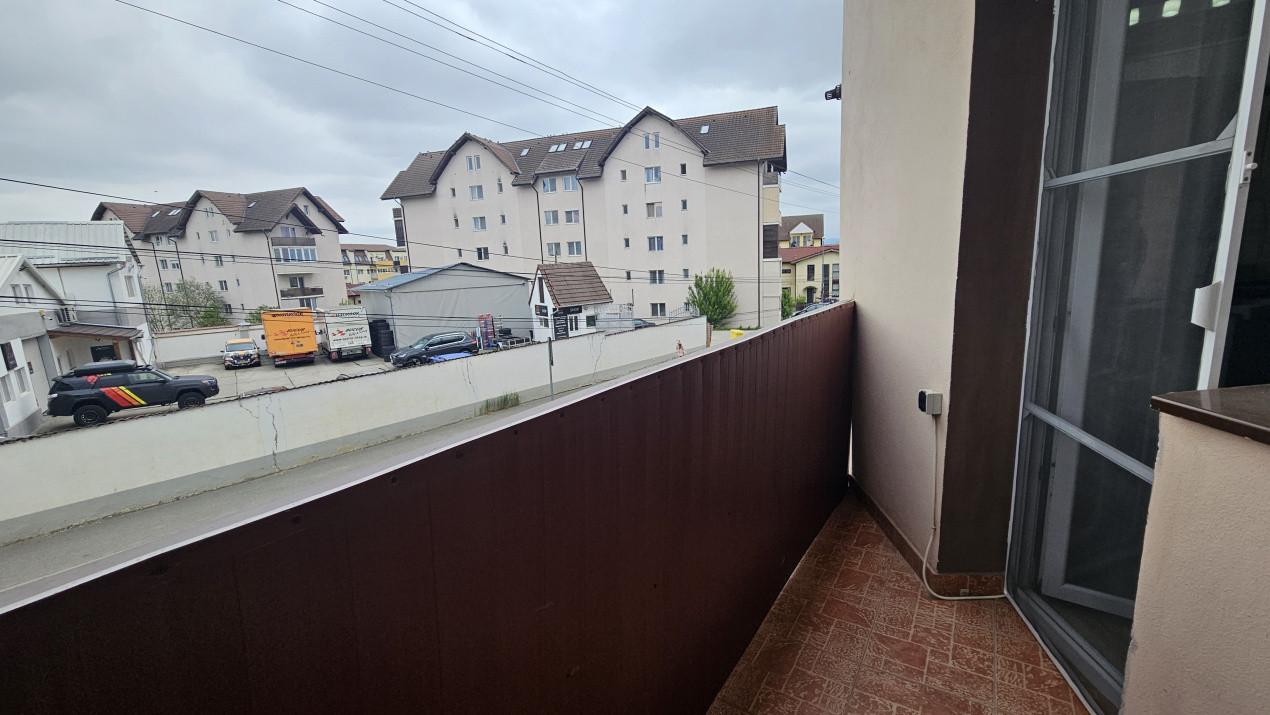 Apartament 3 camere cu gradină privata, foisor din lemn Turnisor, str. Ogorului