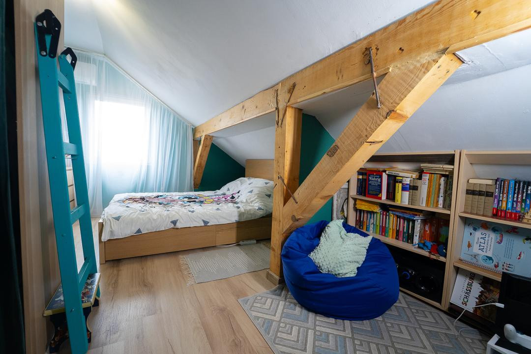 Apartament tip mansardă | 75 mp | Zonă Cedonia 