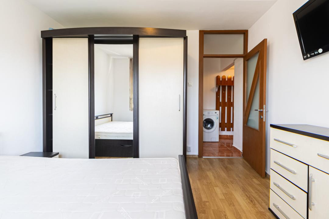 Apartament 2 camere, decomandat, Tractorul, priveliste deosebita – 0% comision