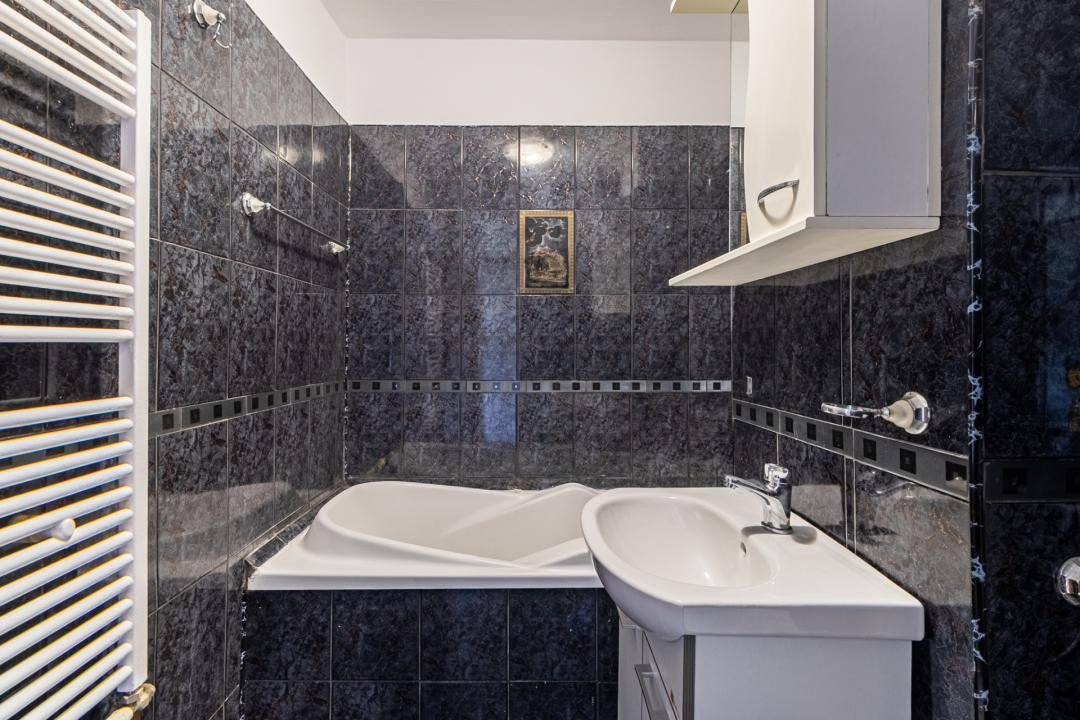 Apartament 2 camere, decomandat, Tractorul, priveliste deosebita – 0% comision