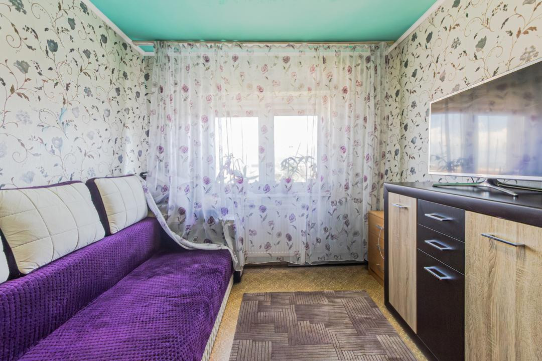 Vânzare apartament cu 3 camere, decomandat, mobilat și utilat - Zona Florilor