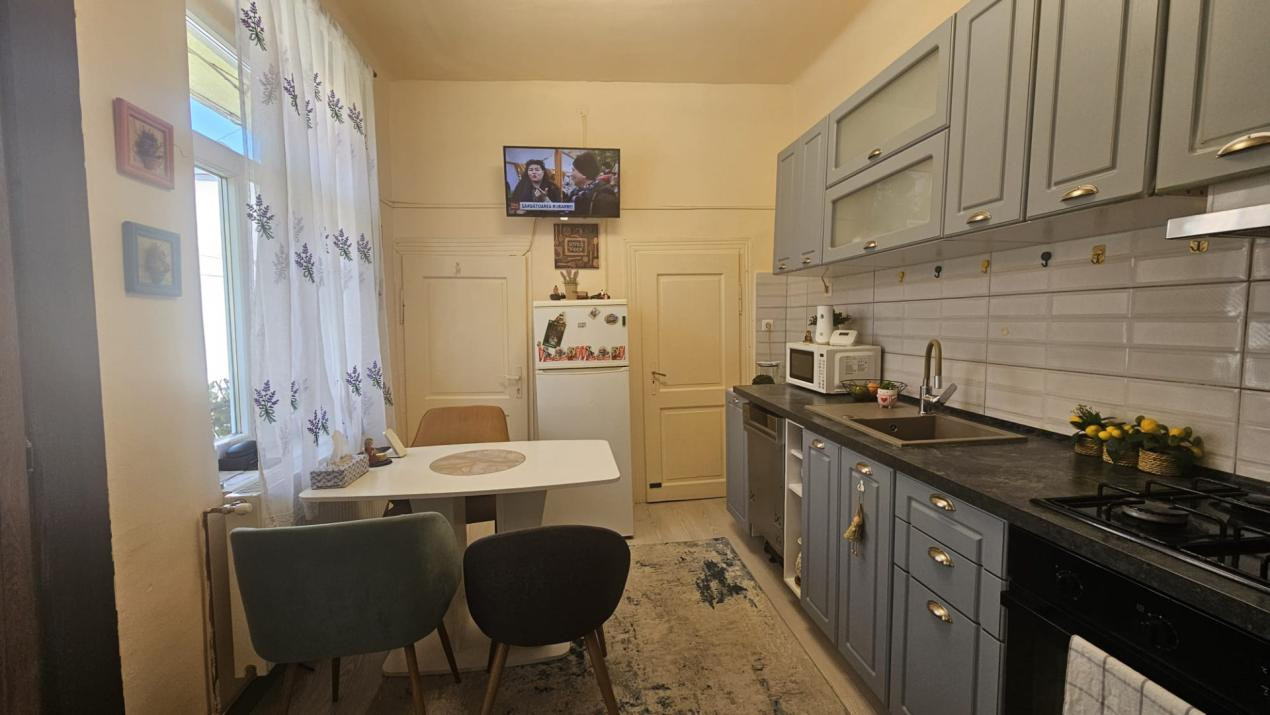 2 camere în inima orașului – ideal pentru locuit sau investiție