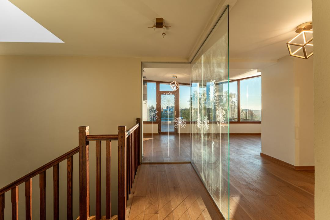 Vila pe malul lacului Mogosoaia | 617 mpt, teren 1182 mp