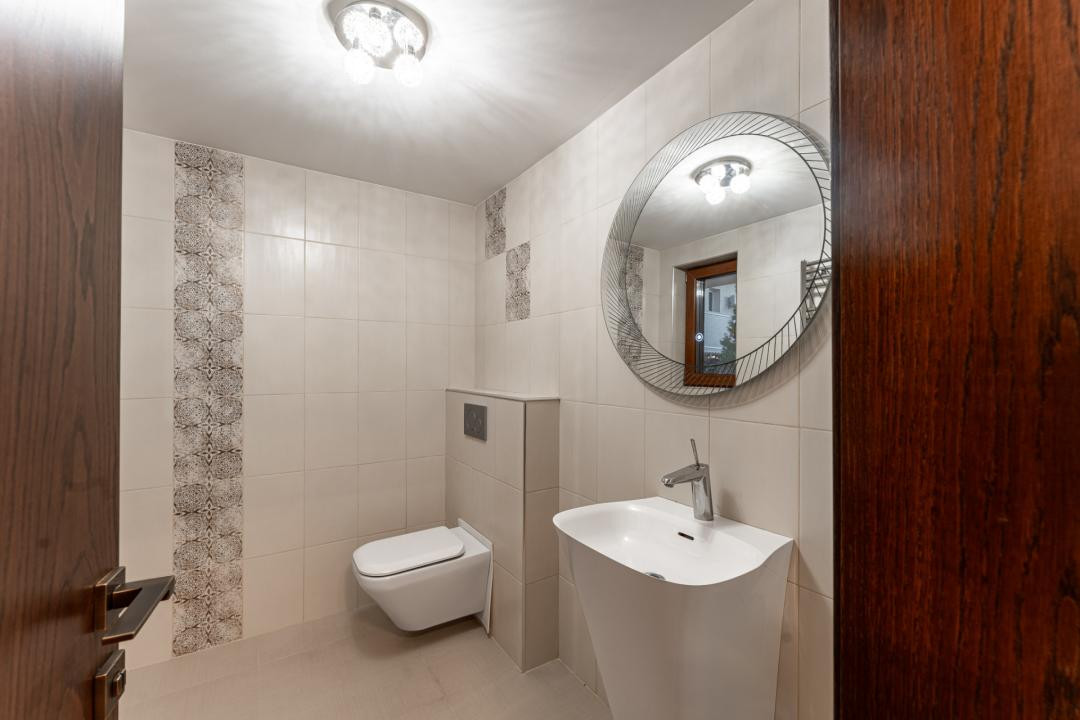 Vila pe malul lacului Mogosoaia | 617 mpt, teren 1182 mp
