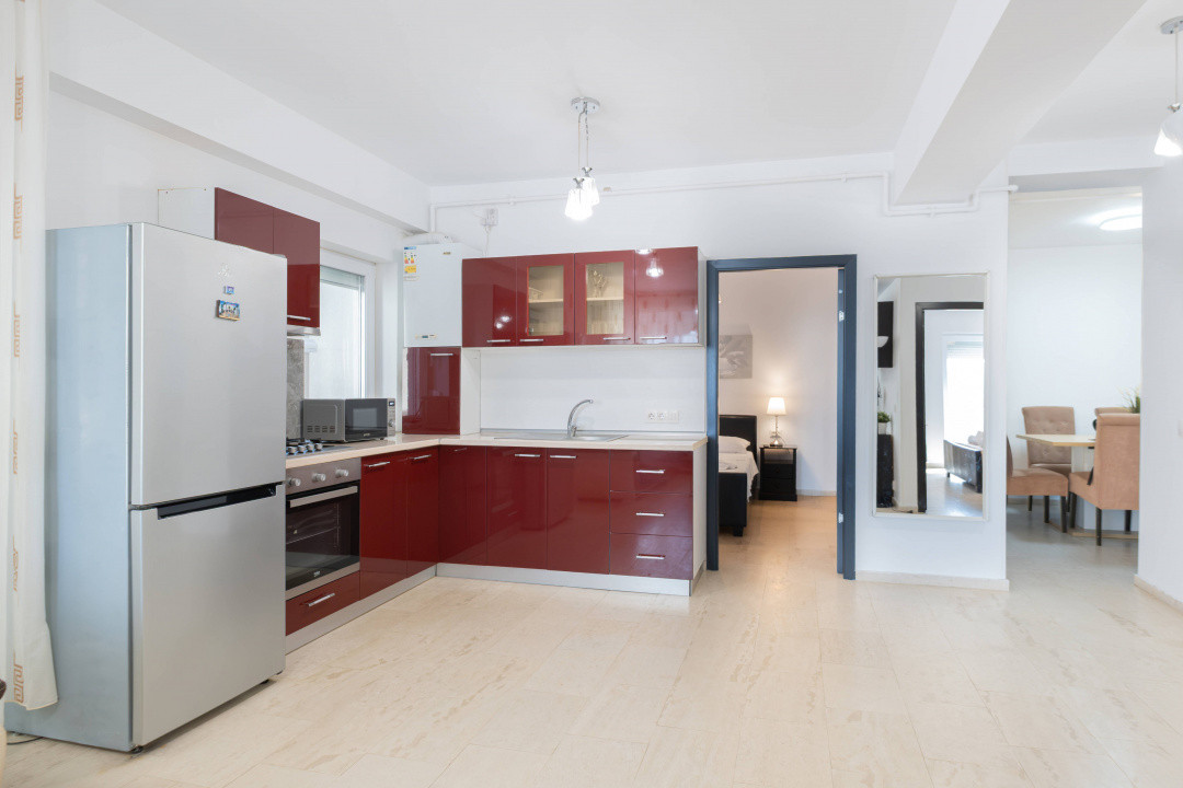 Apartament 3 camere de vanzare 