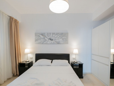Apartament 3 camere de vanzare 