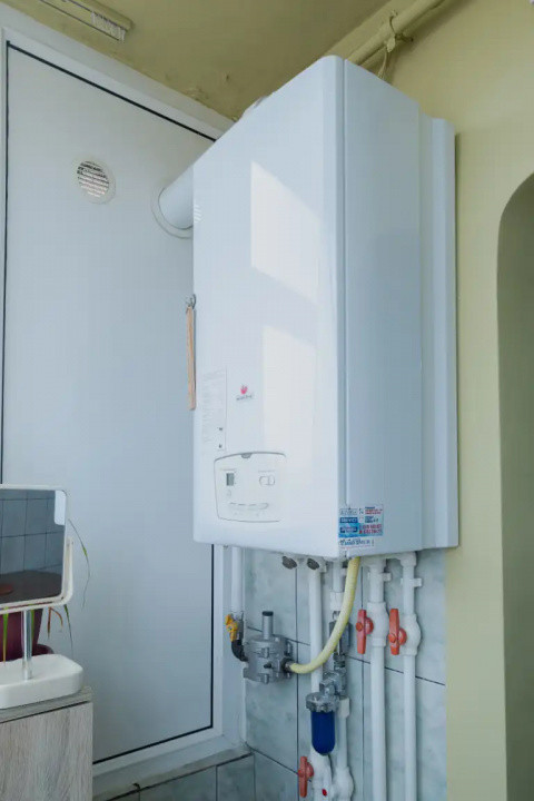 Apartament 3 camere decomandat - Inel 2
