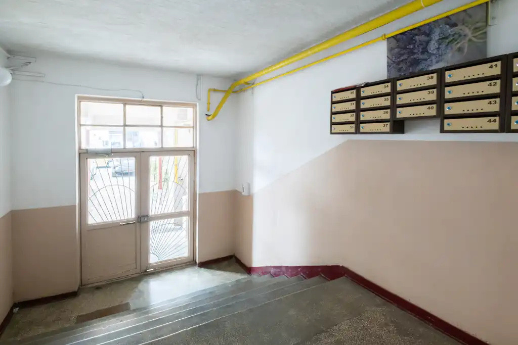 Apartament 3 camere decomandat - Inel 2