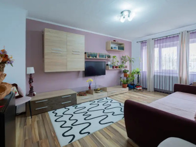 Apartament 3 camere decomandat - Inel 2
