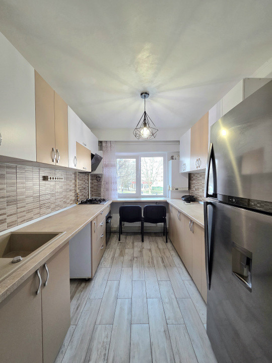 Apartament 3 camere de închiriat – Tomis 3, Constanța