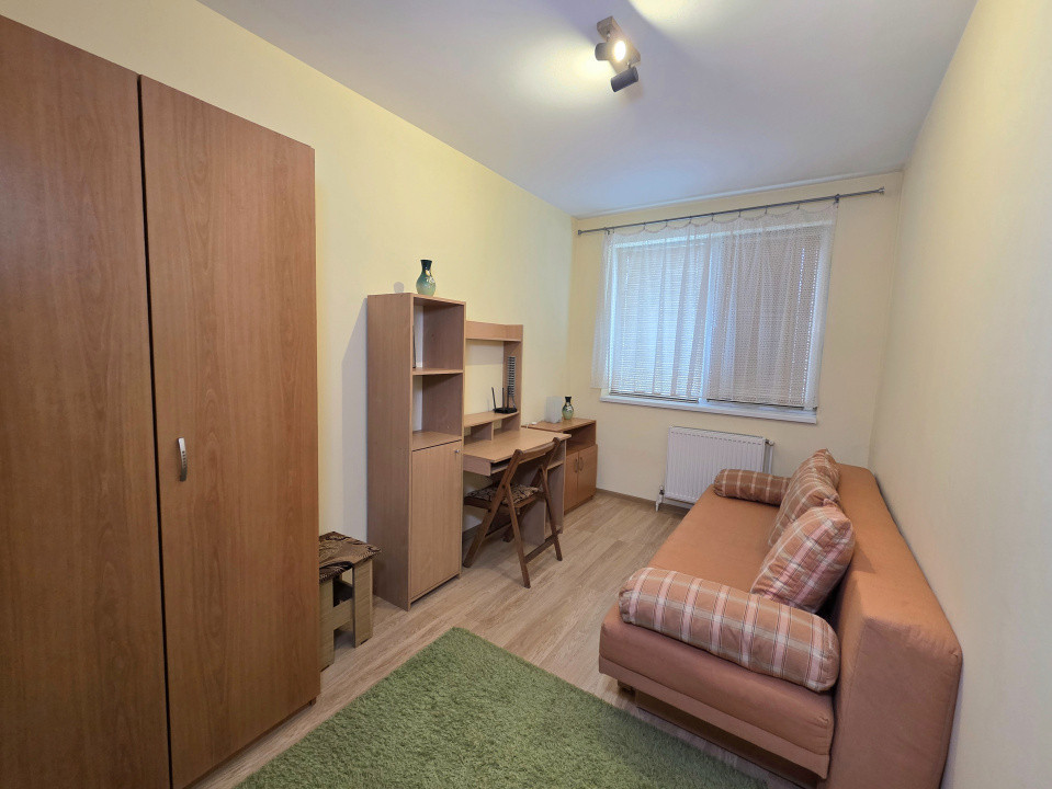 Apartament cu 3 camere de inchiriat in Tomis II