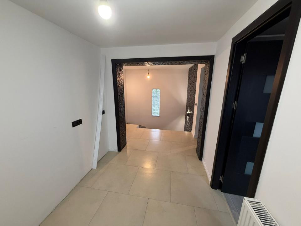 Casă elegantă P+E, nouă, perfectă pentru mutare imediată