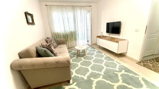 Apartament 2 camere, cochet și luminos, în zona excelenta în Dambu 