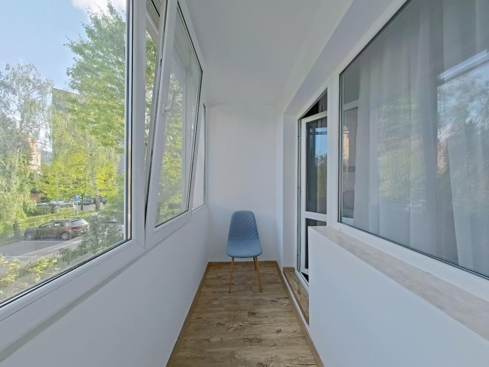 Închiriere apartament cu 2 camere, renovat si spatios- Strada Soarelui