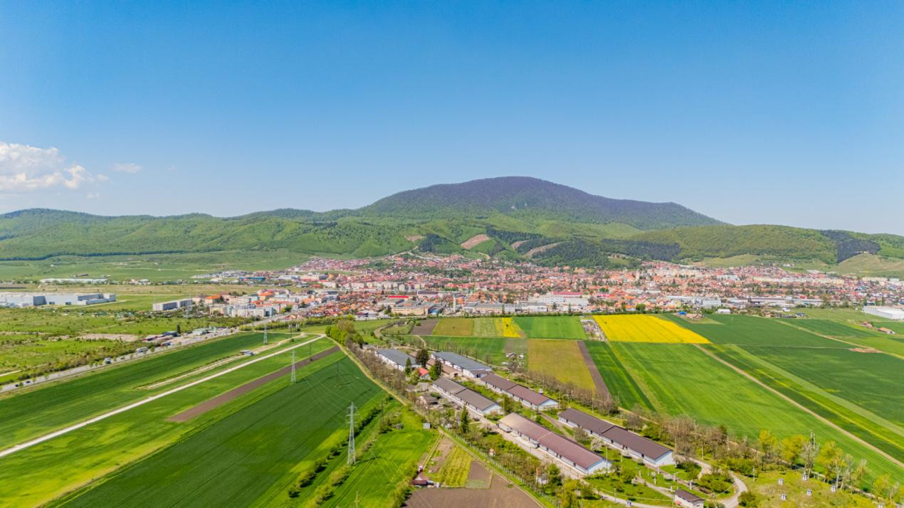     Teren 10.600 mp în Codlea – ideal pentru investiție industrială