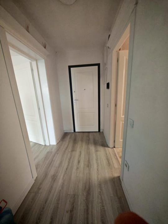 Fara comision! Apartament decomandat cu 1 camera, spatios, luminos, nemobilat!