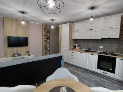 Apartament 3 camere 
