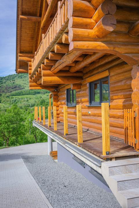 Stil de viață de vânzare – liniște, natură și confort premium 