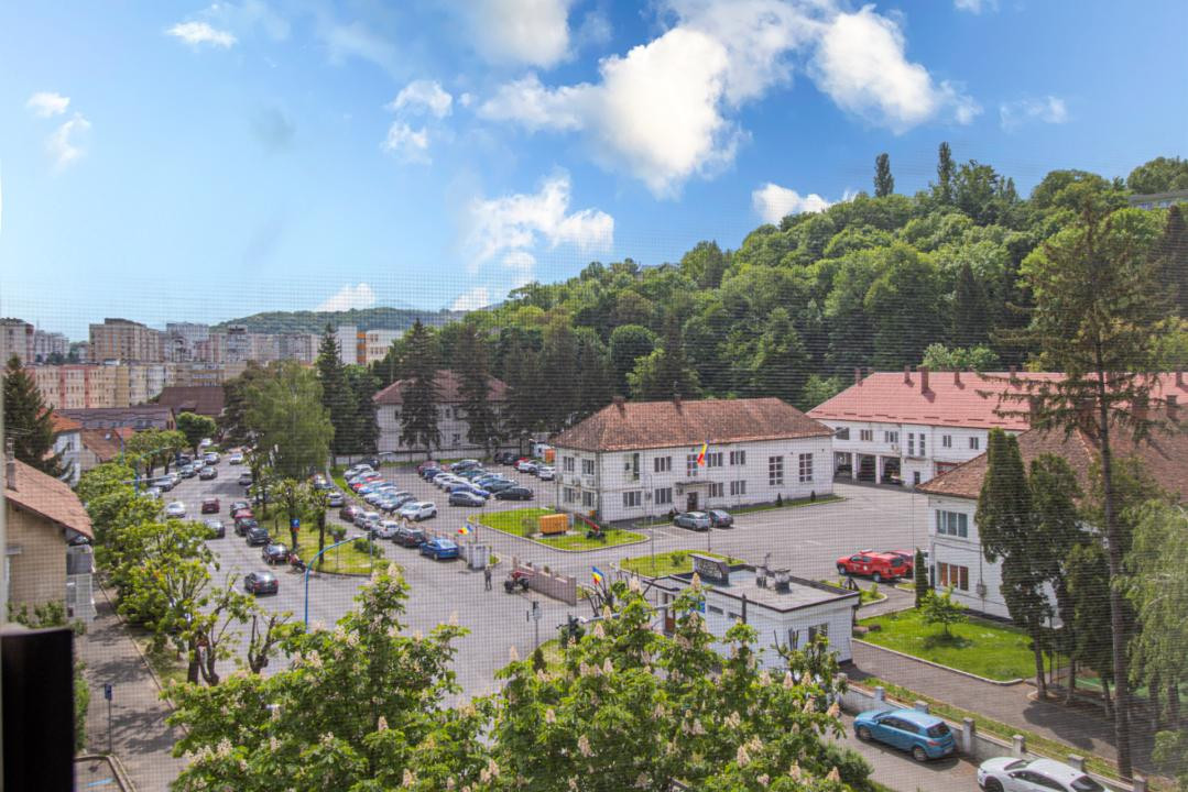 De vanzare garsoniera str. Mihai Viteazu-colina universitatii!