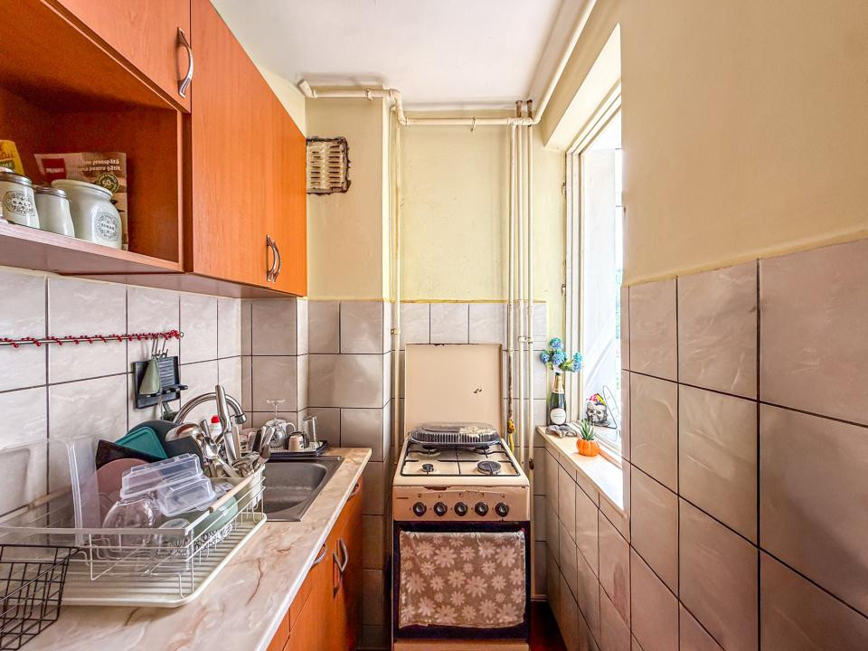 De vanzare garsoniera str. Mihai Viteazu-colina universitatii!