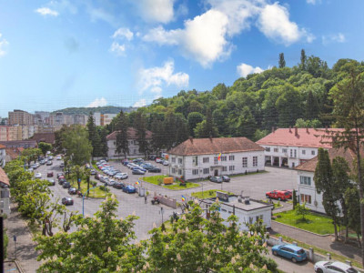 De vanzare garsoniera str. Mihai Viteazu-colina universitatii!