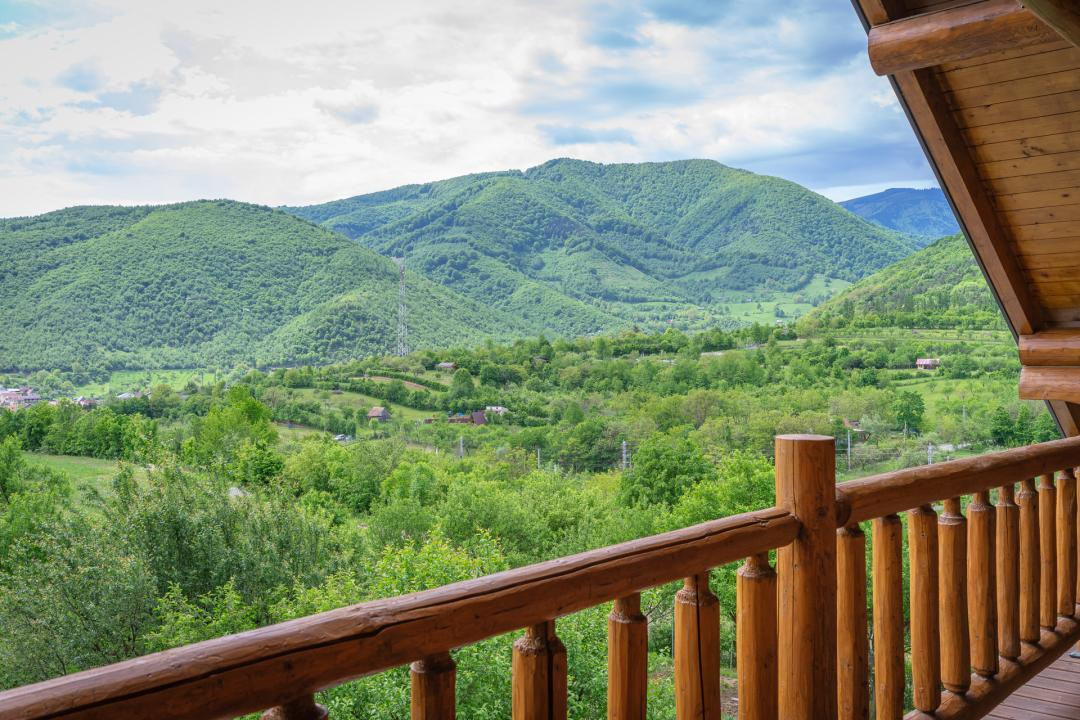 Mai mult decât spațiu: timp, liniște și confort în natură.