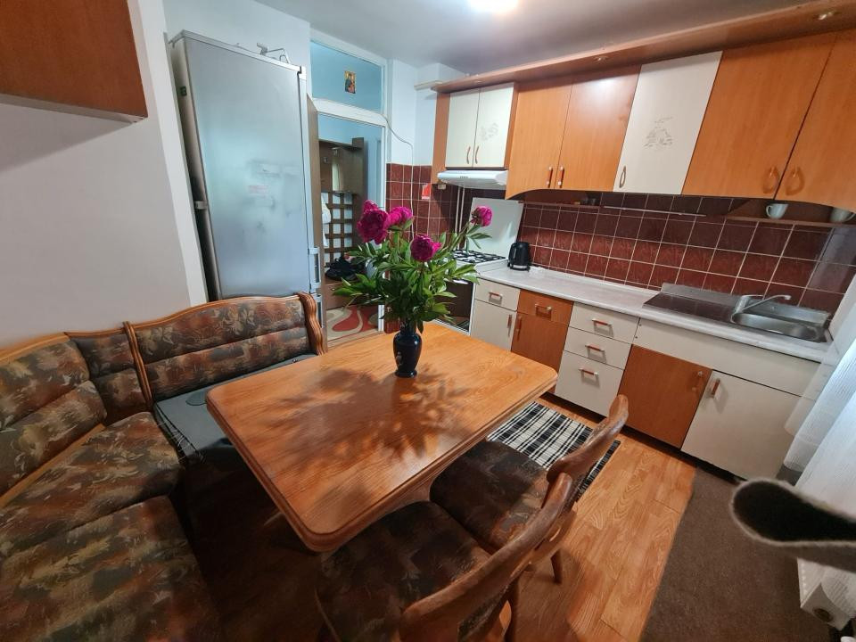 Apartament cu 2 camere decomandat, Al T Neculai, pret corect!