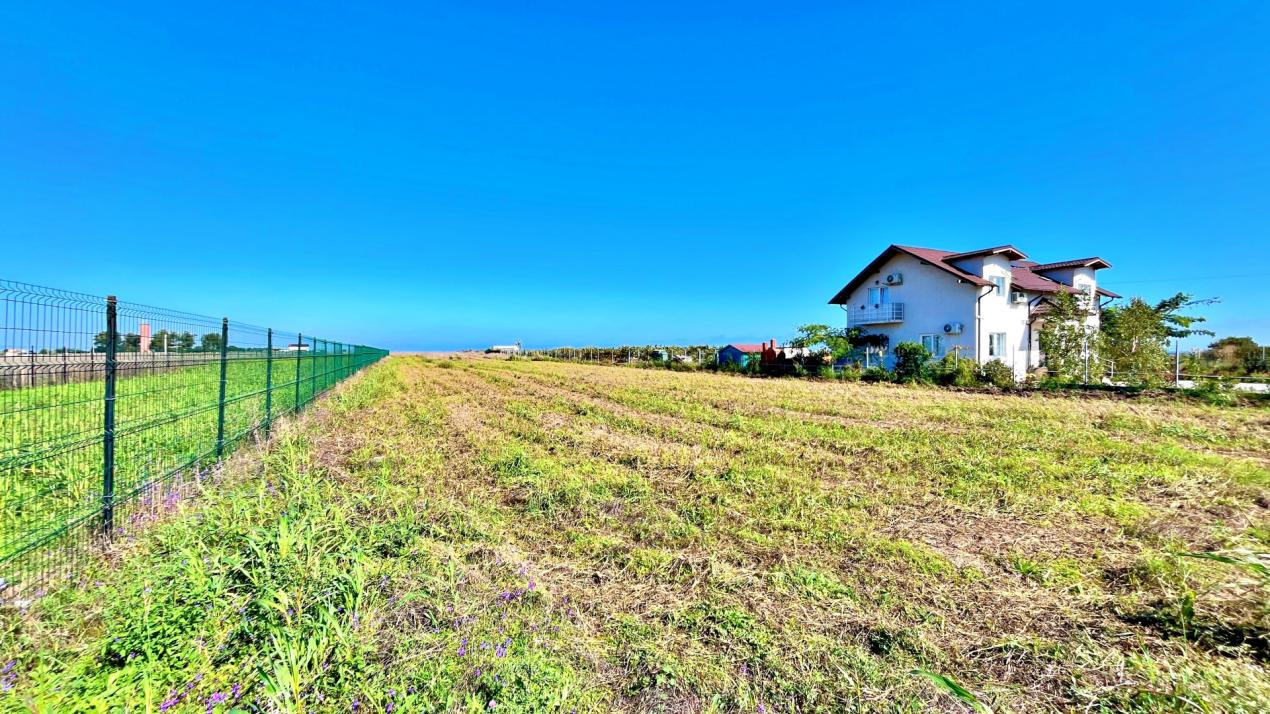 TUZLA - TEREN INTRAVILAN 2408MP - APROAPE DE PLAJA