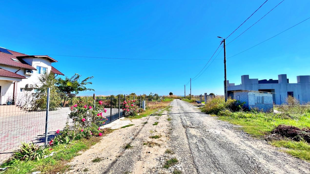 TUZLA - TEREN INTRAVILAN 1445MP - APROAPE DE PLAJA