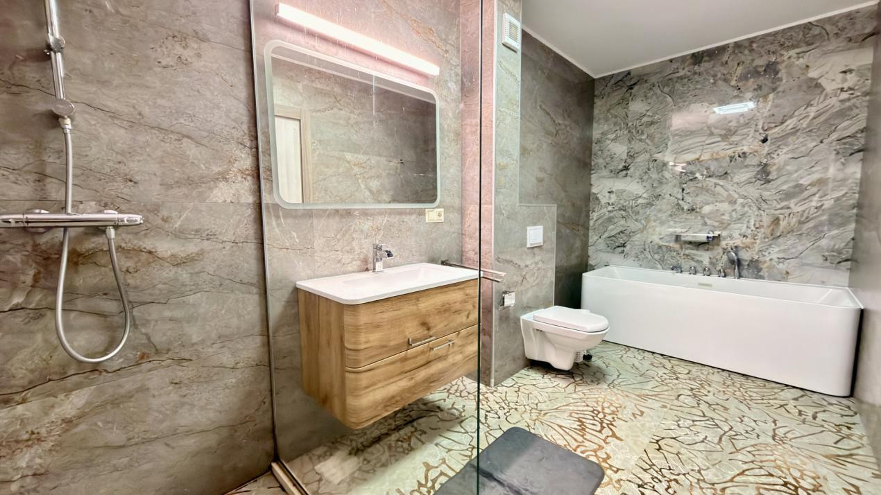 Casă modernă cu 240 mp utili | Cartierul Tineretului