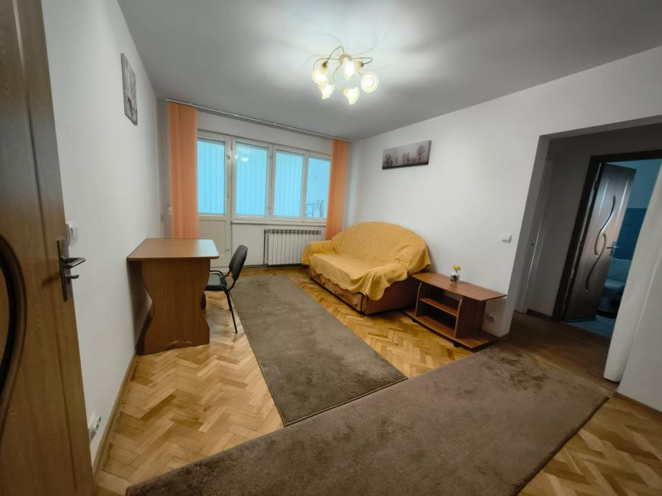 Apartament cu 2 camere SD langa Piata Chirila,Tatarasi!
