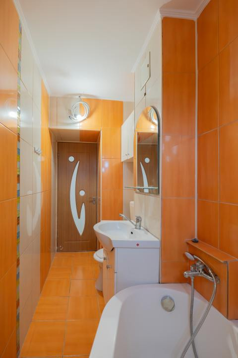 Apartament 3 camere zona Tomis 3