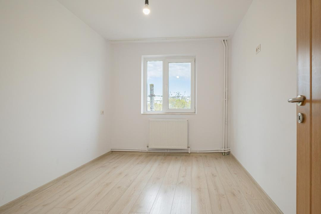 Apartament 3 camere zona Tomis 3