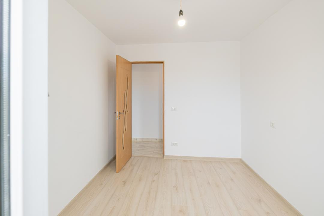 Apartament 3 camere zona Tomis 3