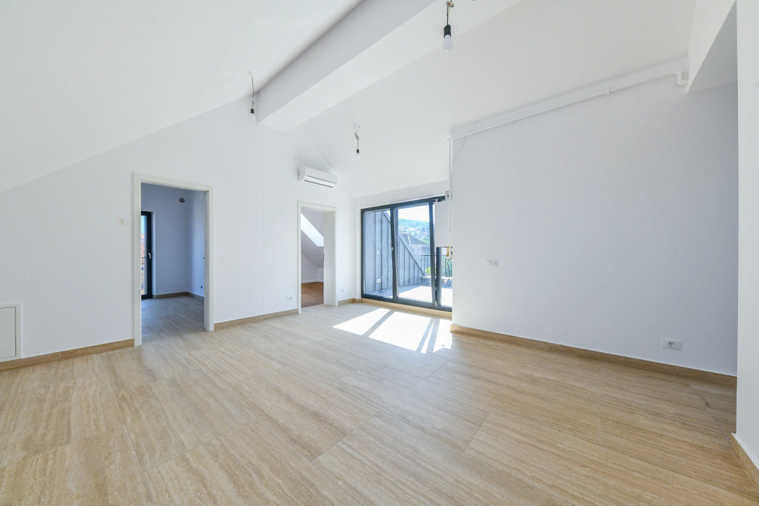 Apartament 2 camere, 77.5mp, mansardă, terasă 5.5mp