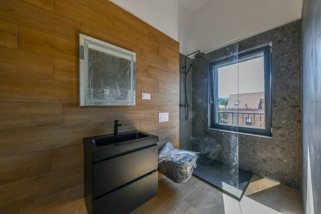 Apartament 2 camere, 77.5mp, mansardă, terasă 5.5mp