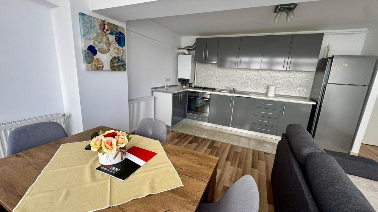 Apartament 3 camere de închiriat , strada Regele Ferdinand, Sibiu 