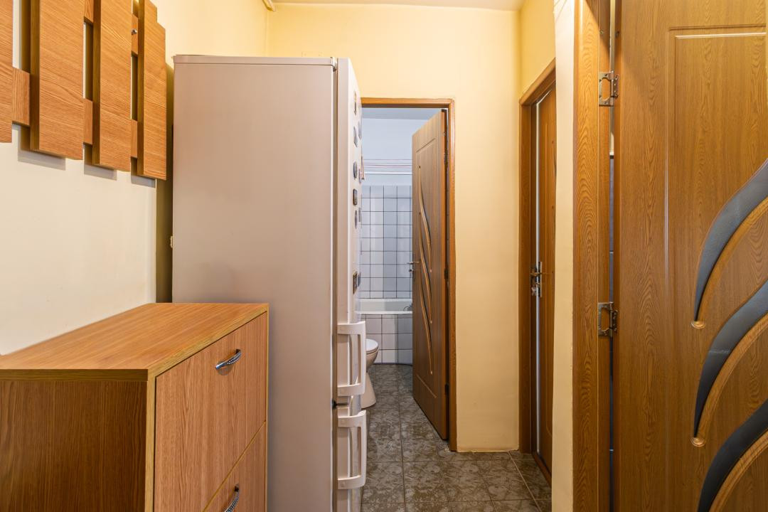 Garsoniera decomandata și mobilata, la 150 m de Avantgarden Bartolomeu