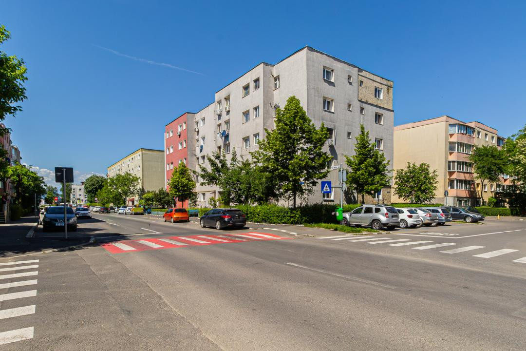 Garsoniera decomandata și mobilata, la 150 m de Avantgarden Bartolomeu