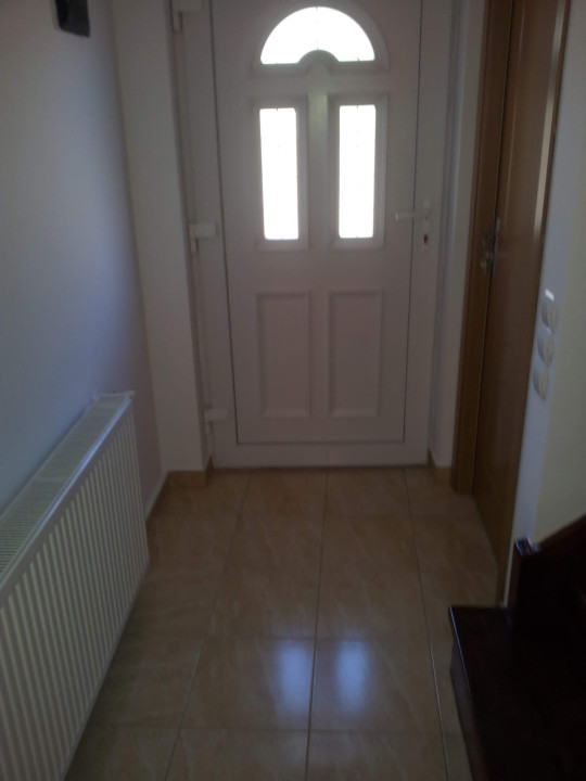 CASĂ TIP DUPLEX DE INCHIRIAT - CARTIER TURNIȘOR