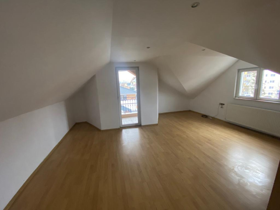 CASĂ TIP DUPLEX DE INCHIRIAT - CARTIER TURNIȘOR