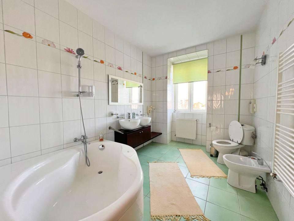 Vilă complet pregătită pentru pensiune sau cazare Sibiu Strand - Parc Sub Arini