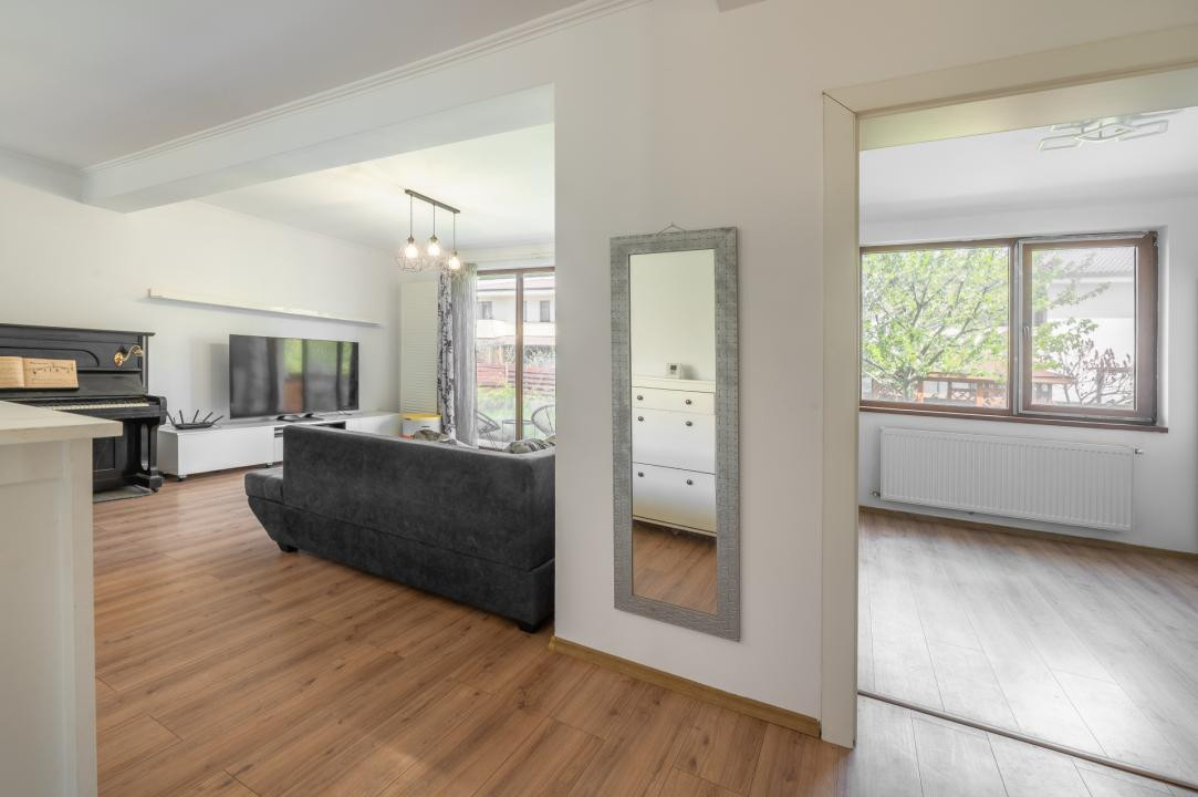 Duplex cu Teren Generos și Birou – Str. Urușagului 113R