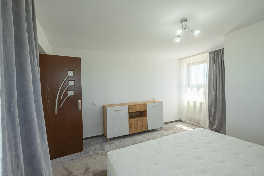 Casă individuală în Veterani, curte liberă 400 mp, zonă foarte căutată!