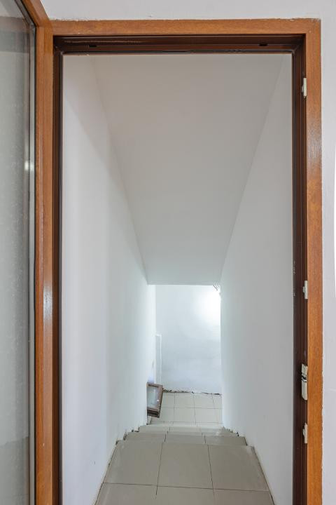 Casă individuală în Veterani, curte liberă 400 mp, zonă foarte căutată!