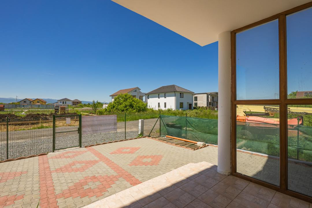 Casă individuală în Veterani, curte liberă 400 mp, zonă foarte căutată!